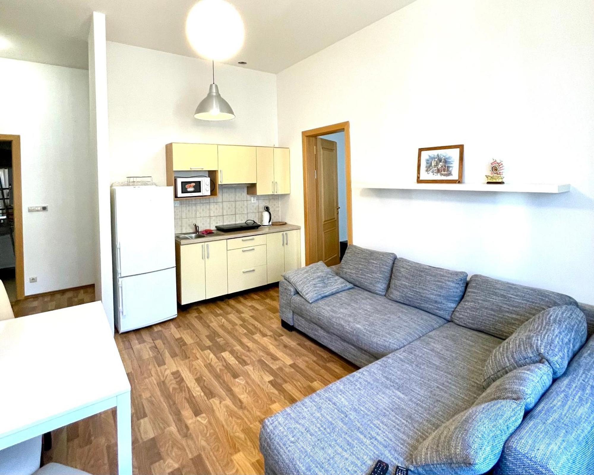 Apartments Valencia كارلوفي فاري المظهر الخارجي الصورة